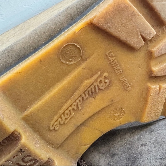 Blundstone Chelsea Boots - Picture 6 of 7